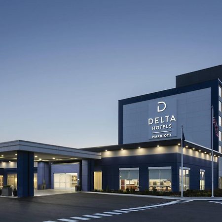 Delta Hotels By Marriott Indianapolis Airport Esterno foto