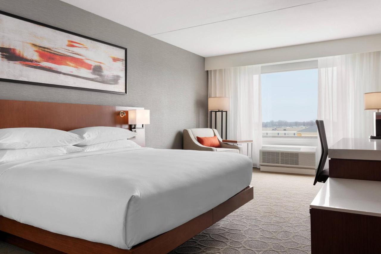 Delta Hotels By Marriott Indianapolis Airport Esterno foto