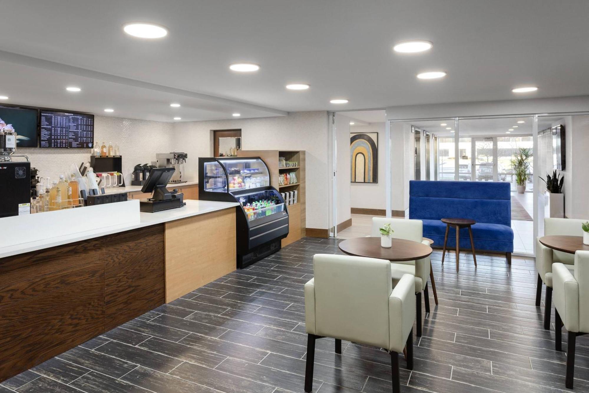 Delta Hotels By Marriott Indianapolis Airport Esterno foto