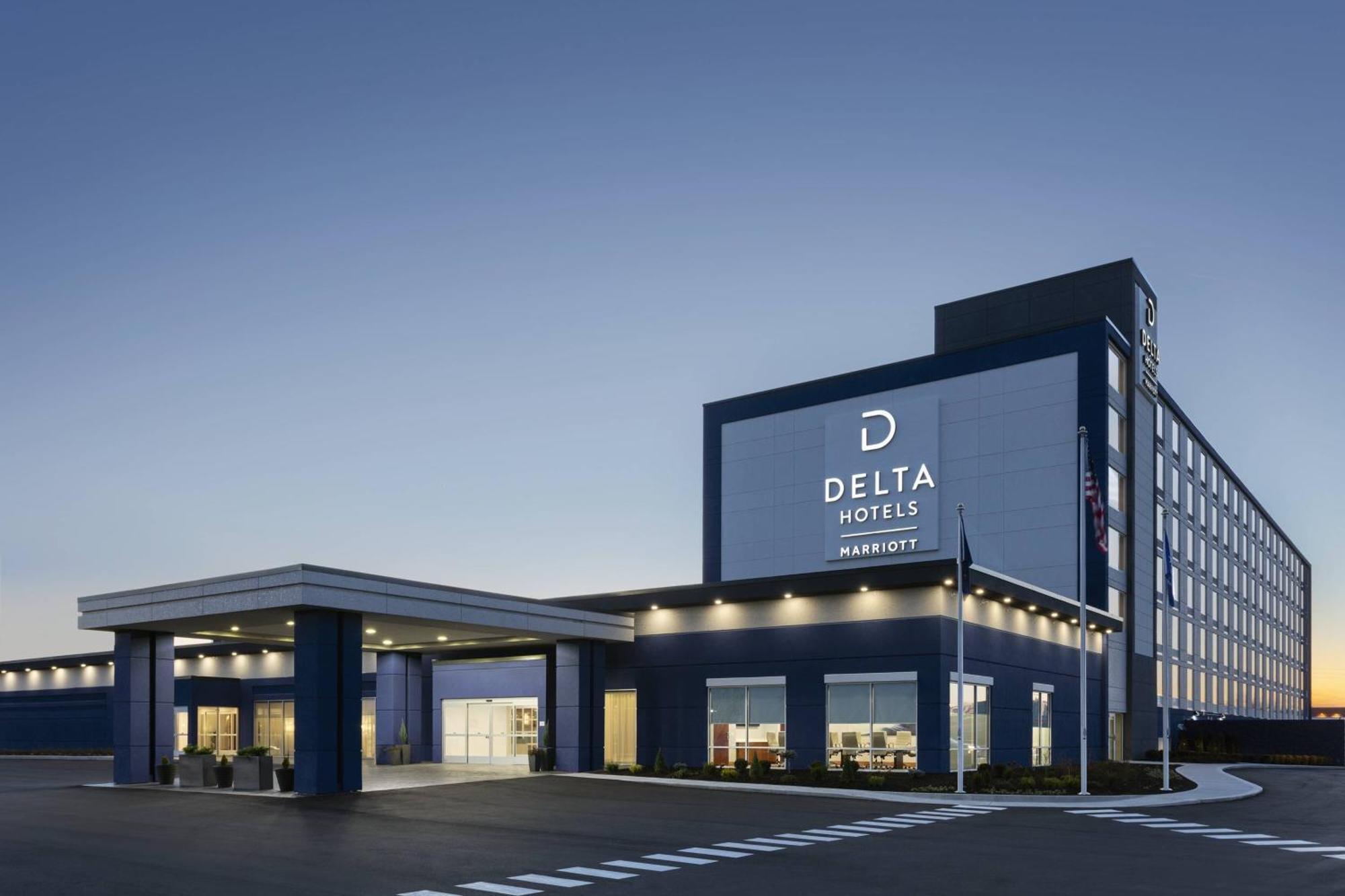 Delta Hotels By Marriott Indianapolis Airport Esterno foto