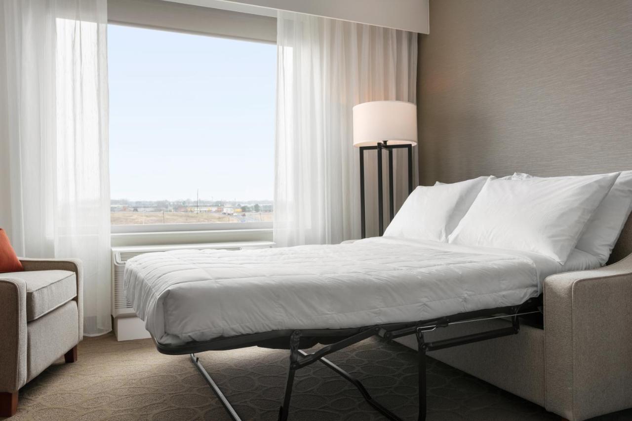 Delta Hotels By Marriott Indianapolis Airport Esterno foto